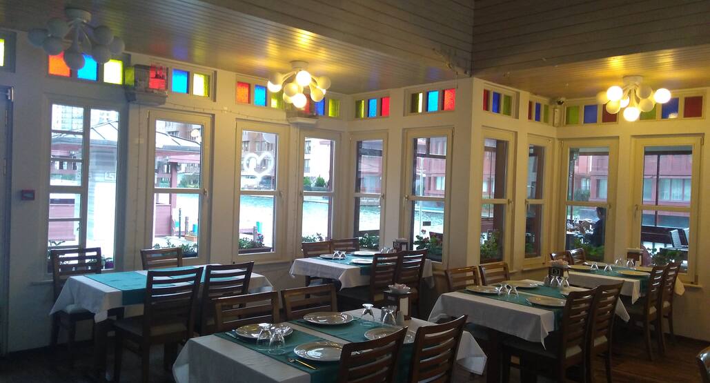 Kandilli Balik Et Restaurant Istanbul Istanbul